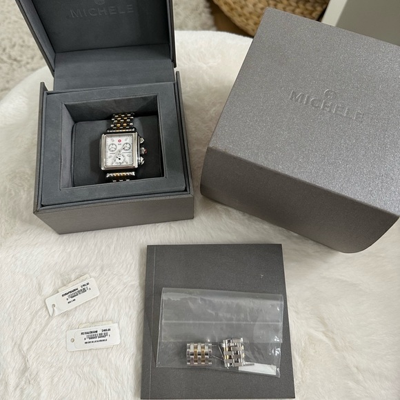 Michele Watch with gold/silver band - Picture 3 of 6